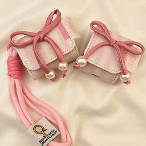Funda Protectora para Auriculares de Cuero PU con Diseño Coqueta, Lazo y Perlas, Impermeable y Antipérdida, con Rayas Rosas - Product Image 2