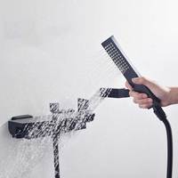 Robinets de douche à effet pluie pour salle de bain dissimulés noir mat mitigeur mural avec douchette à jet pour utilisation dans la baignoire