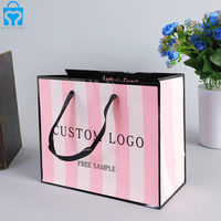 Sac en papier écologique recyclable de haute qualité, personnalisé, pour cadeaux, vêtements, chaussures, shopping, avec logo personnalisé
