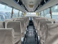 Mini-bus d'occasion Yutong personnalisé, 47 places, autobus d'occasion Coaster à vendre