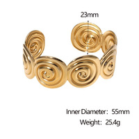 Bracelet manchette spirale minimaliste en acier inoxydable, bijou unique pour elle, design tourbillon, bracelet manchette plaqué or 18 carats