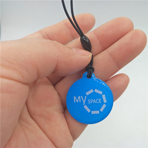 Immediatamente Contactless Condivisione Social media PERSO TROVATO NFC Del Telefono Portachiavi - Product Image 4