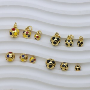 BD-D1308 Colgante de Fútbol Deportivo Moderno para Hombre, Joyería de Gimnasio Personalizada, Amuletos de Fútbol Mundial, Colgante de Balón de Fútbol - Product Image 2