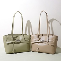 Nouveau sac fourre-tout en cuir véritable imperméable de couleur unie pour femmes - Sac à bandoulière décontracté polyvalent haut de gamme avec fermeture éclair de marque de luxe