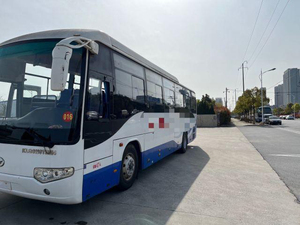 Autobús Usado de <span class=keywords><strong>47</strong></span> Asientos, Euro 3, Marca Kinglong, Autobús de Calidad en Venta - Product Image 4