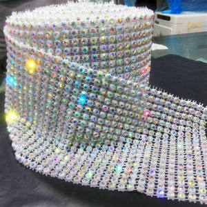 Feuille de maille strass noir et blanc à 24 rangées avec cristal AB 10 mètres chaque rouleau d'accessoires de vêtement - Product Image 2