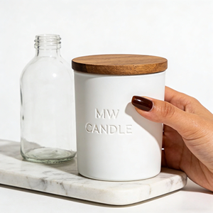 Bougie parfumée MW CANDLE en cire de soja, design minimaliste, pot en verre, parfum floral végétal, durée de combustion de 20 à 40 heures, décoration d'intérieur - Product Image 2