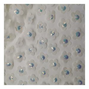 सफेद रंग 3D फूल और सेक्विन मनका कढ़ाई दुल्हन शादी की पोशाक और घूंघट कपड़े बच्चों बाल गौण स्कर्ट - Product Image 1