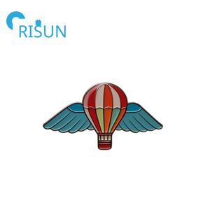 Fabricant d'usine <span class=keywords><strong>Parachutiste</strong></span> Paras Pin <span class=keywords><strong>Insigne</strong></span> Personnalisé En Métal Parachute Ailes Pin <span class=keywords><strong>Parachutiste</strong></span> Saut Ailes Épinglette - Product Image 6