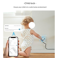 Prise intelligente Wi-Fi 3 broches AUS 10A à succès avec prise universelle, contrôle à distance par application et commande vocale Alexa/Google Assistant