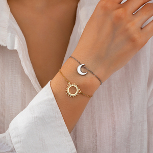 Elegante Brazalete de Girasol para Mujer con Colgante Geométrico de Naturaleza Fresca, Joyería de Moda Dorada, Diseño de Lujo y Ligero - Product Image 2