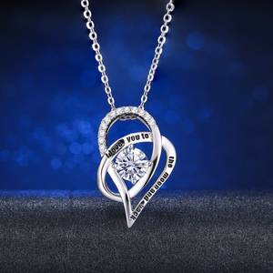 Collier Pendentif Simple en Forme de Cœur Micro-Incrusté de Zircon Sculpté Populaire pour Filles - Product Image 1