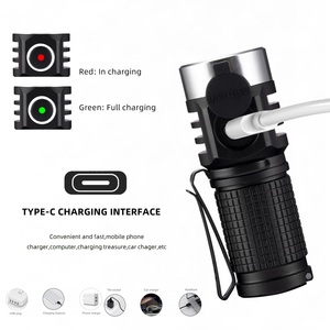 Lampe torche de voyage portable de poche à 3 LED lumineuses rechargeables avec double fixation et clip magnétique pour chapeau - Product Image 4