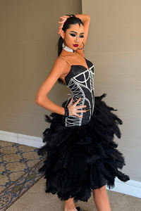 Robe de compétition de danse latine en spandex/coton à plumes d'autruche noires Vennystyle - Sur mesure - Tenue professionnelle pour examen féminin - Product Image 5