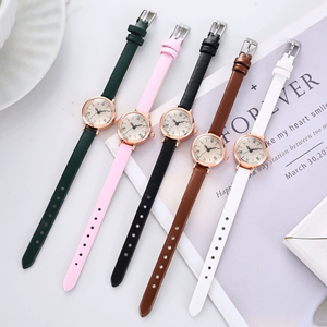 <span class=keywords><strong>Orologio</strong></span> da Donna Vintage al Quarzo Oro Rosa con Cinturino in Pelle PU Marrone, <span class=keywords><strong>Quadrante</strong></span> <span class=keywords><strong>Bianco</strong></span> con Numeri Romani - Elegante <span class=keywords><strong>Orologio</strong></span> da Polso N2605134 - Product Image 4