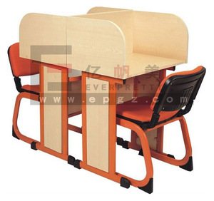 Table de lecture en bois avec cloison et panneau avant en verre - Product Image 3