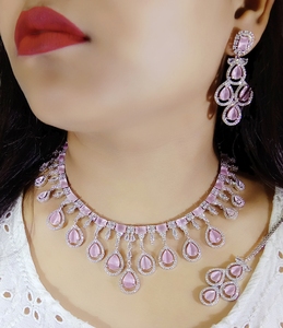 Collar de tendencia con pendientes de gota AD, conjunto de joyería, colección de joyas 2025, hecho a mano producto a granel, joyería India para mujeres - Product Image 4