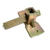 Accessoire de coffrage pour matériaux de construction : Serre-panneau rapide à cale pour barre de coffrage