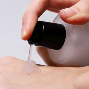 Tonique professionnel pour la peau DEPLOY Modèle 260115SOJINGONG138 Fabriqué en Corée Équilibrant la peau Utilisation quotidienne en salons Contient du ginseng - Product Image 3