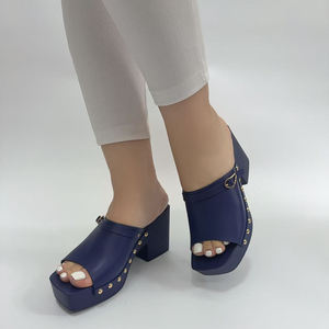 Y 37-42 Nuovi <span class=keywords><strong>Sandali</strong></span> da Donna <span class=keywords><strong>con</strong></span> Plateau, Tacco Grosso Borchiato, Punta Aperta, Alla Moda per Esterni - Product Image 1