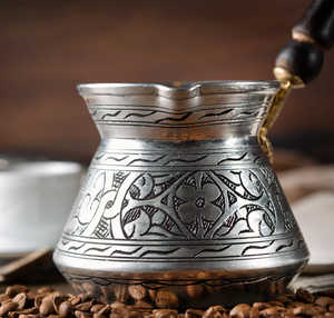 Cafetière turque Style Vintage Cafetière en cuivre Cuisinière Cezve avec poignée en bois Conception martelée à la main - Product Image 3