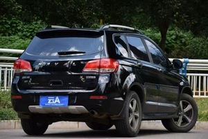 SUV Haval H6 2023 2022 2021 1.5T 5 places Traction avant Manuelle Volant à gauche Essence Véhicules aux normes d'émission Euro VI Fabriqués en Chine - Product Image 4