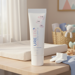 Lotion corporelle bio URETTO 200ml pour bébé avec vitamine E, huile de massage nourrissante et hydratante, huiles essentielles relaxantes, éclat adoucissant - Product Image 3