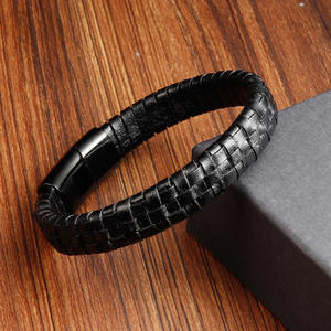 Desain baru kualitas tinggi perhiasan pria mewah gesper magnetik dikepang antik gelang kulit kancing hitam pria - Product Image 3