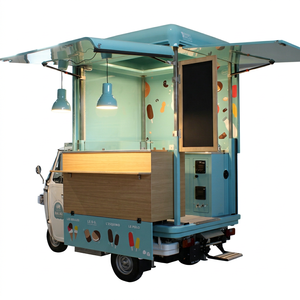 Food Truck Vintage à 3 Roues Motorisé avec Four à Pizza, Corps en Acier Résistant à la Rouille, Longueur 4,8 m pour Utilisation Extérieure - Product Image 1