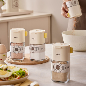 Bear Salt Shaker M Size Moisture Proof Flip Top Kitchen <b>Spice</b> <b>Jar</b> - Product Image 3