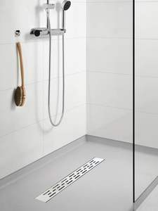 Desagüe de ducha lineal de 24 pulgadas, 2.75"W x 2.75"H, rejilla con patrón de barra, de acero inoxidable AISI 304 duradero, filtro rectangular para cabello - Product Image 2