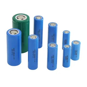 Vente en gros 3.7V 2400Mah 2500Mah 18650 Li Ion Cell Lifepo4 Akku Baterias Portatil 2000Mah Cylindrique Aku De Ion De Litio Baterias