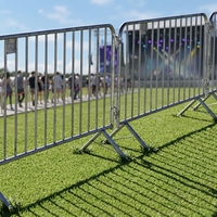 Barrière de contrôle des foules robuste et modulable en métal pour la sécurité routière et la séparation des lieux événementiels