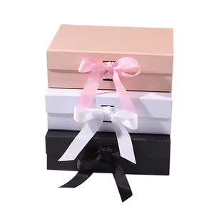 Caja de Regalo Magnética, Reciclable, Rígida, Personalizable y Hecha a Mano con Tapa con Lazo para Cumpleaños, Bodas y San Valentín - Product Image 6