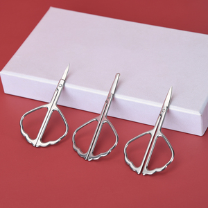 Tijeras de maquillaje de alta calidad, forma de concha, acero inoxidable, tijeras para el cabello, tijeras para el cuidado de las cejas - Product Image 5