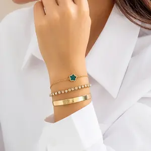 Perhiasan modis gelang set untuk wanita berlapis emas lima daun semanggi rantai zircon tenis rantai gelang sederhana glossy
