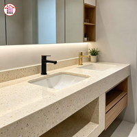 Comptoir de cuisine en terrazzo personnalisé, couleur de base blanche, îlot en pierre technique pour la maison et les restaurants