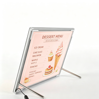 Boîte à lumière LED 3D stéréo en alliage d'aluminium avec 2000 lumens pour les menus des cafés et des restaurants