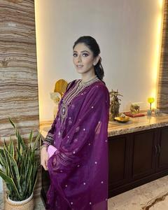 ชุดเดรสปาร์ตี้จากนักออกแบบดูท็อป - ผ้าท็อปชุด Plazzo & Dupata: งานปักเทียมเทียม Georgette หนักพร้อมแขนกระดิ่งแฟนซี - Product Image 4