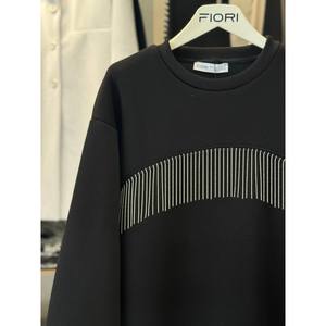 Sudadera Extra Grande para Mujer Fiori, Forro Polar de 360g, Diseño Transpirable - Product Image 1