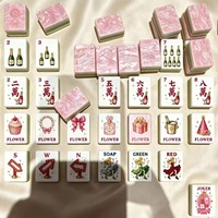 Jeu de Mahjong américain rose marbré pastel avec tuiles à motif de parfum de champagne mignon et étui de rangement pour jeu de fête pour filles
