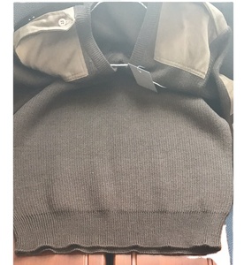 Pull kaki HBS25 avec écussons sur les épaules et les coudes pour homme et pull oversize - Product Image 5