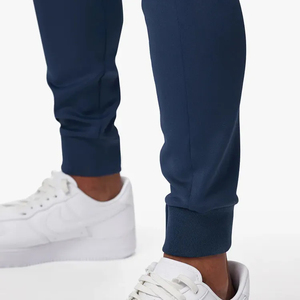Ensemble de survêtement streetwear élégant pour homme – Molleton respirant, coupe oversize – Vente en gros – Survêtement deux pièces pour homme - Product Image 4