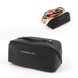 New Arrival Waterproof PU Leather Cosmetic Bag Fashion Custom Black <b>Make</b> <b>up</b> Bag for Women with Zipper - Product Image 5