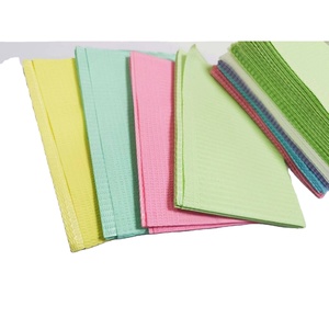 Consumibles dentales Baberos 2 capas 3 capas de tejido impermeable babero dental/toallitas desechables <span class=keywords><strong>para</strong></span> limpieza de tatuajes - Product Image 2