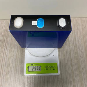 بطاريات Lifepo4 من الدرجة A بجهد 160 أمبير/ساعة لتخزين الطاقة الشمسية بقدرة 100 أمبير/ساعة 105 أمبير/ساعة 125 أمبير/ساعة 150 أمبير/ساعة 160 أمبير/ساعة 230 أمبير/ساعة 280 أمبير/ساعة بطارية ليثيوم أيون LifePo4 - Product Image 3