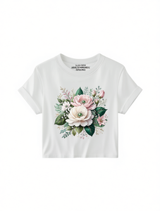 Maglietta Crop Top da Donna per San Valentino, Manica Corta, Collo Tondo, Stampa Floreale Romantica, Leggera e Morbida, 100% Cotone, Primaverile - Product Image 1