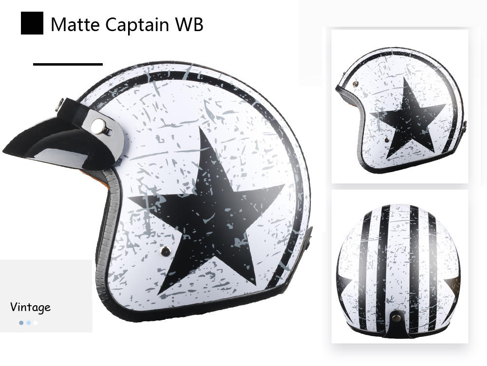 สนามสีขาวพร้อมดาวสีดำ