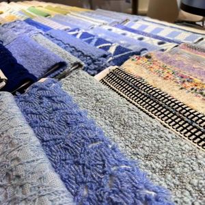 मशीन की डिब्बाबंद परियोजनाओं के लिए नया उच्च अंत 100% शुद्ध कश्मीरी पेट और डॉट कार्डेड यार्न - Product Image 3