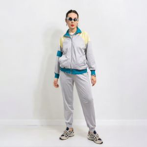 Ensemble de survêtement uni pour femme gris, bleu, jaune, manches longues, fermeture éclair, style sportif, respirant, léger, en polyester, vêtements de sport printemps - Product Image 1